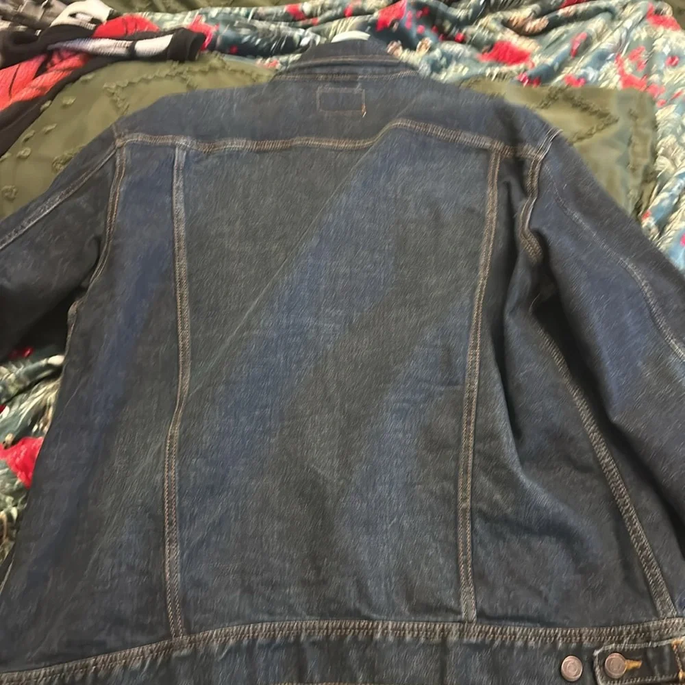 Jean Jacket - Picture 6 of 6